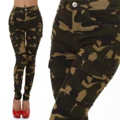 Damen Cargo Röhrenjeans Army-Look Camouflage Olivgrün
